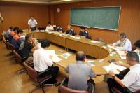 水難事故防止に向け、市や仙崎海上保安部、長門警察署、地元有識者らが座談会を開催