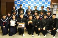 仙崎中学校カルチャー部は、部員数18名、顧問1名で活動している