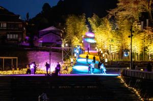 恩湯広場の様子