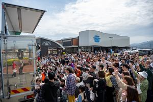 「道の駅センザキッチン」8周年祭が開催されました