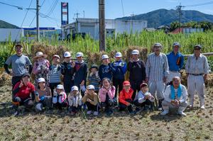 明倫小学校5年生と協力してくださった地域の皆さん